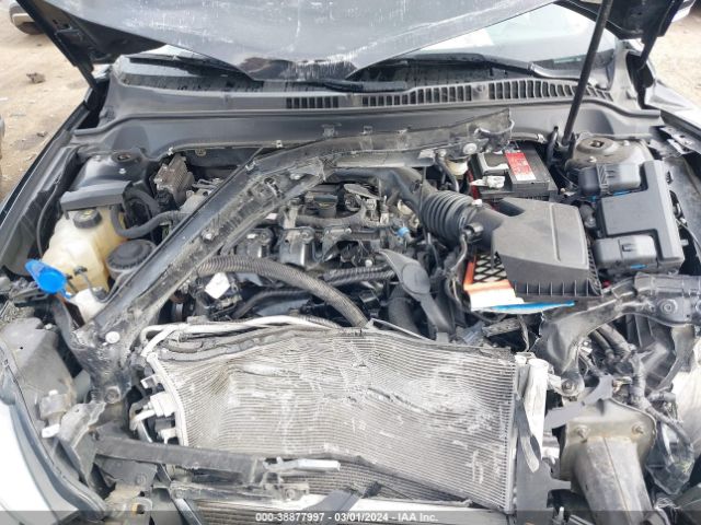3LN6L2J94GR634377 Lincoln MKZ