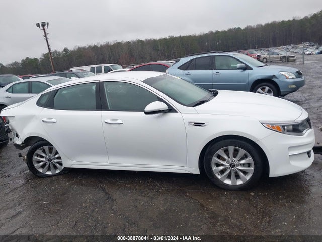 KIA Optima Lx 2018 5XXGT4L35JG267380 Image 14