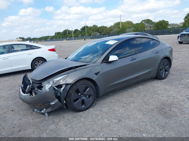 Tesla Model 3 Long Range Dual Motor All-wheel Drive 2021 5YJ3E1EBXMF055691 Image 2