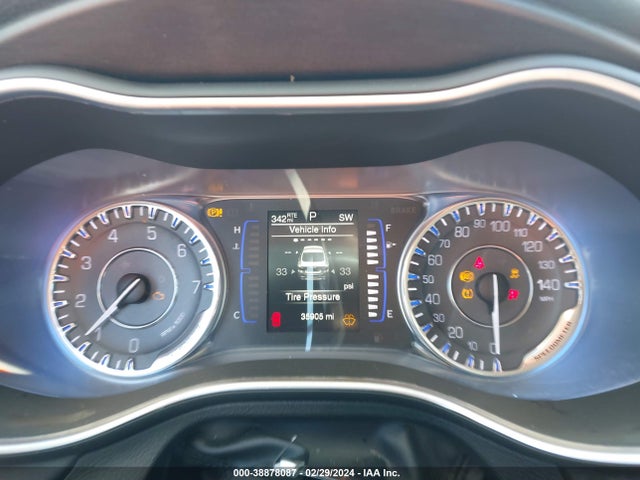 1C3CCCAB2HN506566 Chrysler 200 Limited