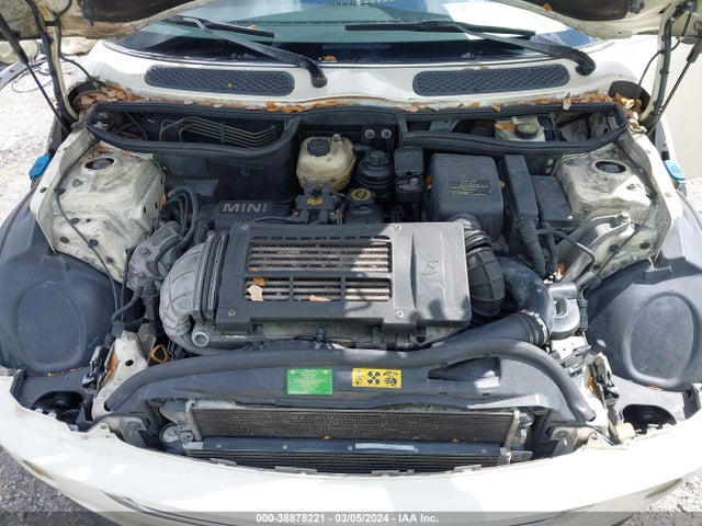 2006 MINI COOPER S WMWRE33596TL23064 Photo 9