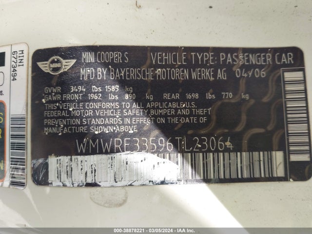 2006 MINI COOPER S WMWRE33596TL23064 Photo 8