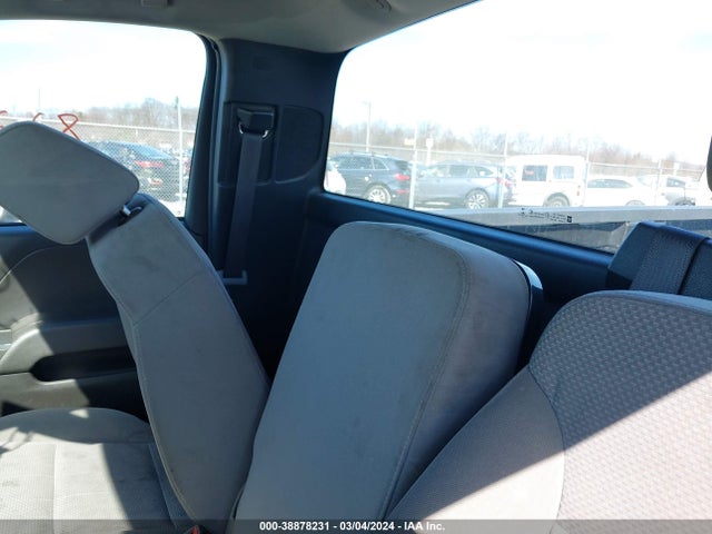 Chevrolet Silverado 1500 Wt 2018 1GCNCNEH9JZ286131 Image 8