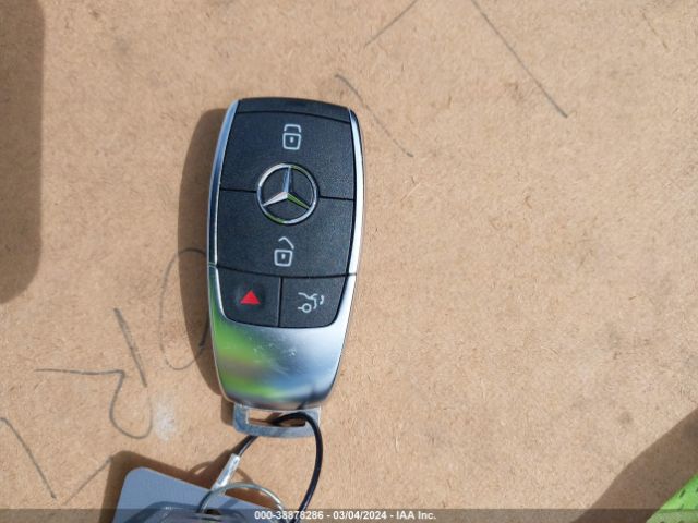 W1N9M0KB9PN052534 Mercedes-Benz Eqb 300 Suv 4matic