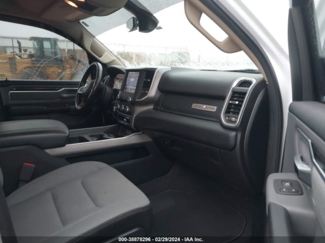 1C6RREBT9LN139155 RAM 1500 Lone Star Quad Cab 4x2 6'4 Box