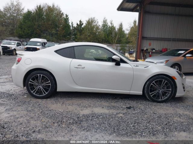 JF1ZNAA16E8702375 Scion FR-S