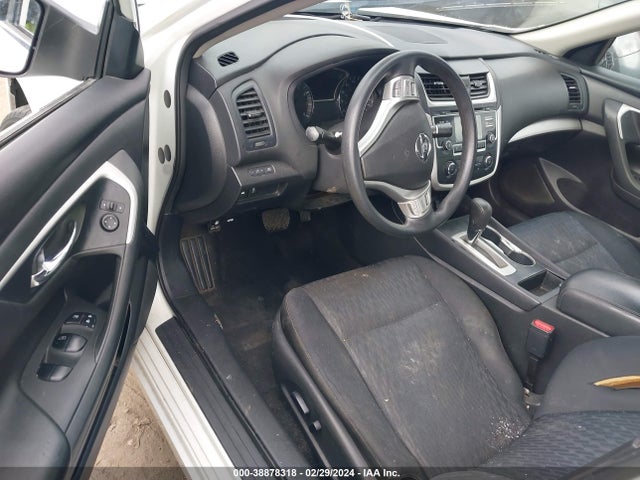 Nissan Altima 2.5 S 2018 1N4AL3AP3JC165832 Image 5
