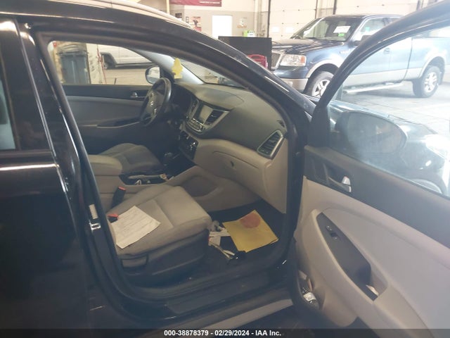 Hyundai TUCSON SEL 2018 KM8J33A48JU632829 Image 5