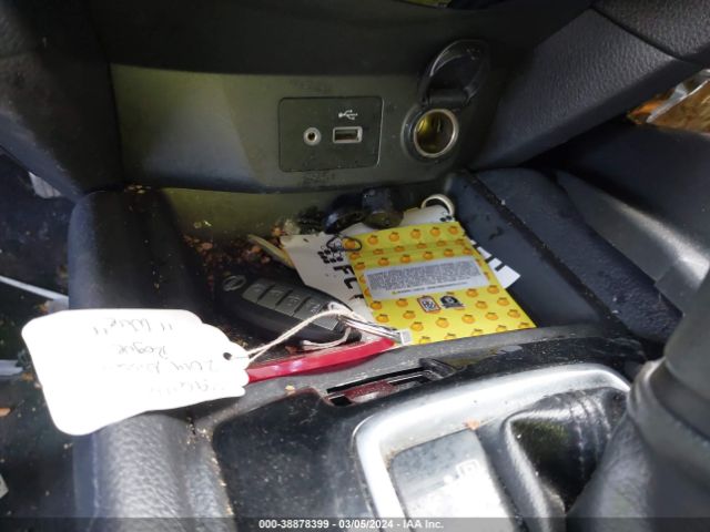 KNMAT2MT7KP524302 Nissan ROGUE SV