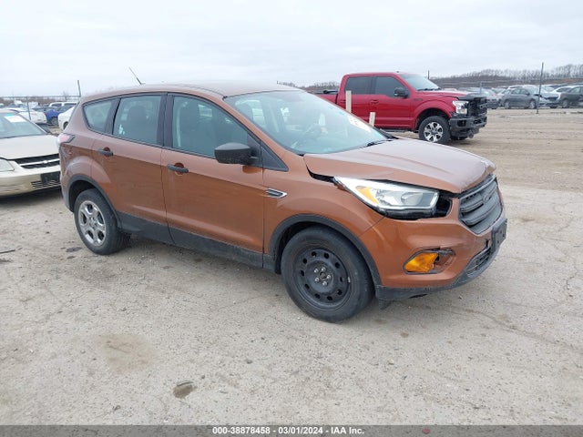 Ford ESCAPE S 2017 1FMCU0F7XHUA16079 Image 1