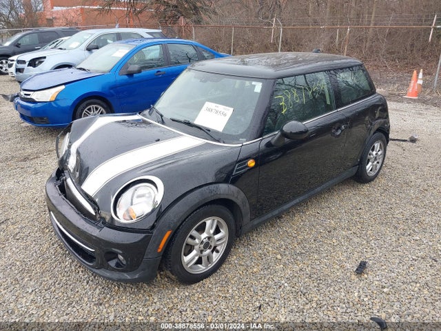 2013 MINI HARDTOP WMWSU3C51DT375094 Photo 1