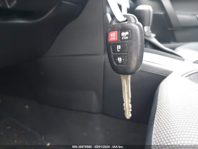 Toyota Corolla S Plus 2014 2T1BURHE4EC065321 Image 11
