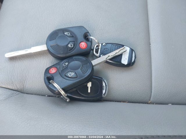1FMCU9GX2EUB90579 Ford ESCAPE SE