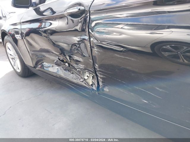 WBA5A5C58FD518928 BMW 528I