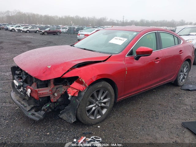 Mazda Mazda6 Sport 2018 JM1GL1UM8J1330098 Image 2