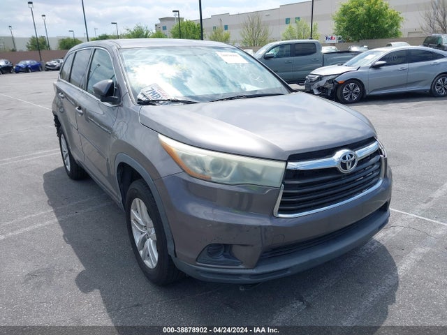 Toyota Highlander Le 2015 5TDZARFH3FS015281 Image 1