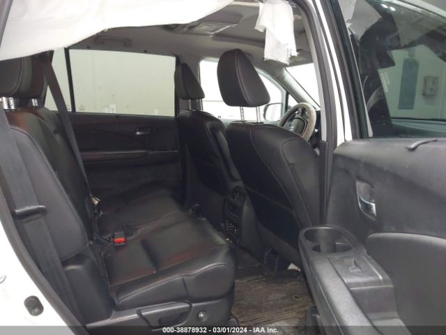 5FNYF6H98HB081947 Honda Pilot Touring