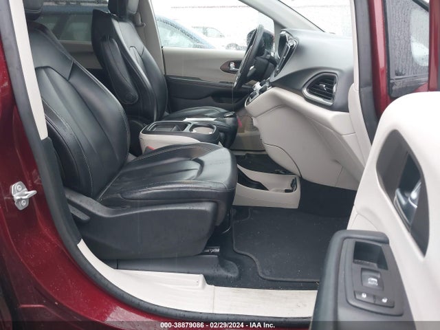 2C4RC1DG3MR503089 Chrysler Voyager Lxi