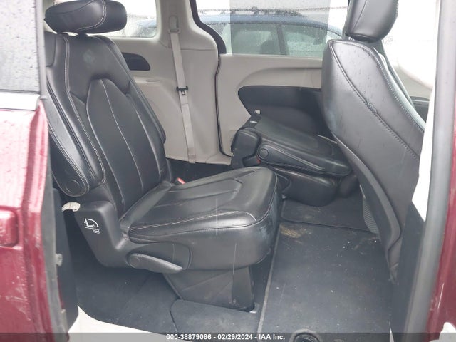 2C4RC1DG3MR503089 Chrysler Voyager Lxi