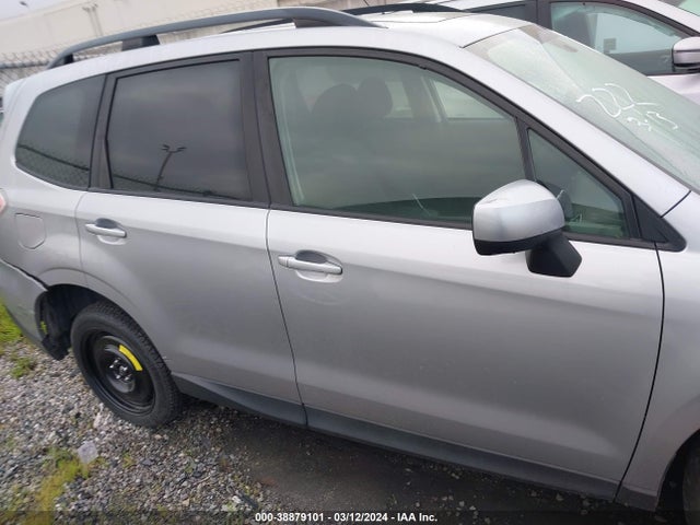 Subaru Forester 2.5i Premium 2017 JF2SJAGC7HH457513 Image 13