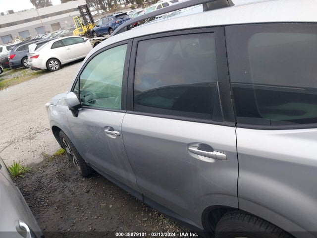 Subaru Forester 2.5i Premium 2017 JF2SJAGC7HH457513 Image 14