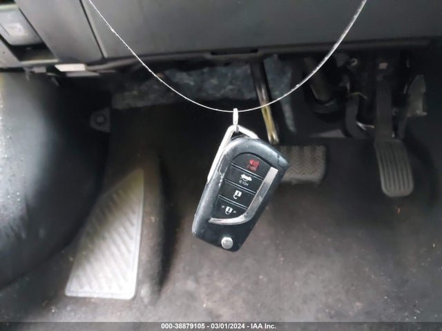 Toyota COROLLA LE 2021 5YFEPMAE0MP265483 Image 11