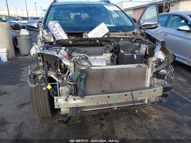 Toyota Rav4 Xle 2017 2T3RFREV2HW580891 Image 6
