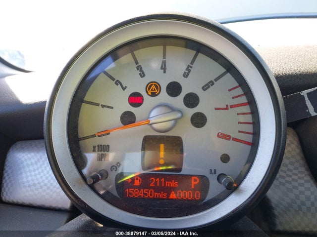 2009 MINI COOPER S WMWMF73589TW84272 Photo 6