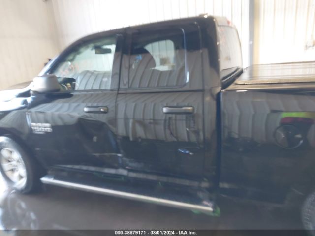 1C6RR7FG5KS583691 RAM 1500 Classic Express Quad Cab 4x4 6'4 Box