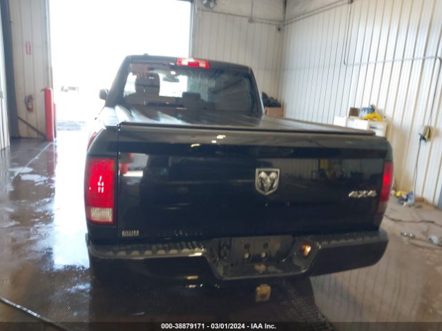 1C6RR7FG5KS583691 RAM 1500 Classic Express Quad Cab 4x4 6'4 Box