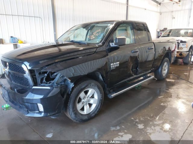 1C6RR7FG5KS583691 RAM 1500 Classic Express Quad Cab 4x4 6'4 Box