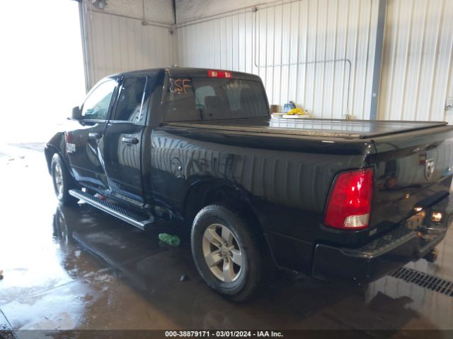 1C6RR7FG5KS583691 RAM 1500 Classic Express Quad Cab 4x4 6'4 Box
