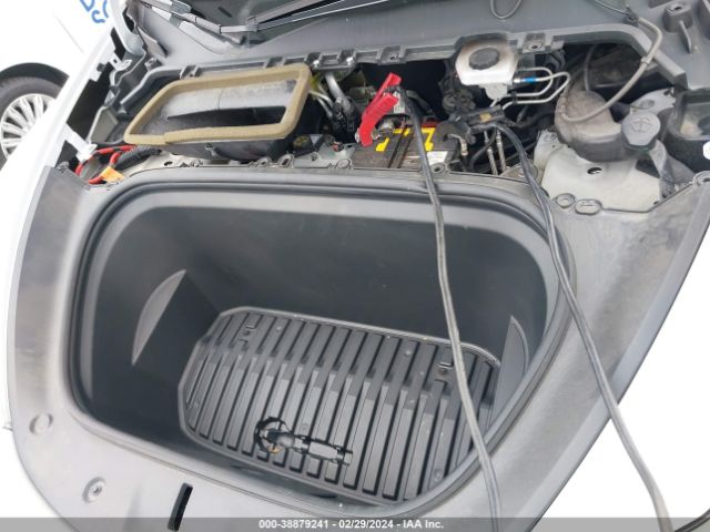5YJYGDED6MF163146 Tesla Model Y Standard Range Rear-wheel Drive