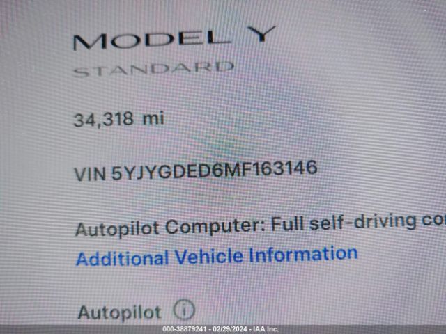 5YJYGDED6MF163146 Tesla Model Y Standard Range Rear-wheel Drive