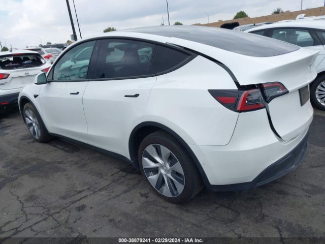 5YJYGDED6MF163146 Tesla Model Y Standard Range Rear-wheel Drive