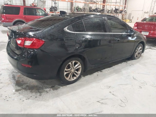 Chevrolet CRUZE LT 2019 1G1BE5SM7K7132246 Image 4