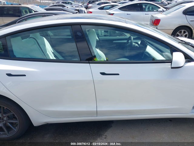 Tesla Model 3 Rear-wheel Drive 2023 5YJ3E1EA0PF660668 Image 13