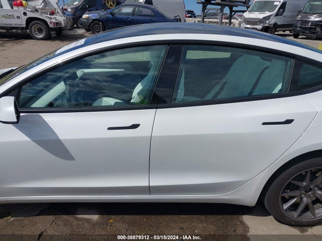 Tesla Model 3 Rear-wheel Drive 2023 5YJ3E1EA0PF660668 Image 14