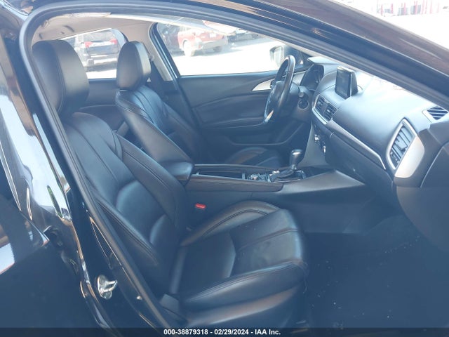 JM1BN1V39J1156049 Mazda Mazda3 Touring