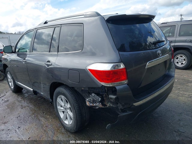 38879365 :رقم المزاد ، 5TDZA3EHXBS010846 vin ، 2011 Toyota Highlander مزاد بيع