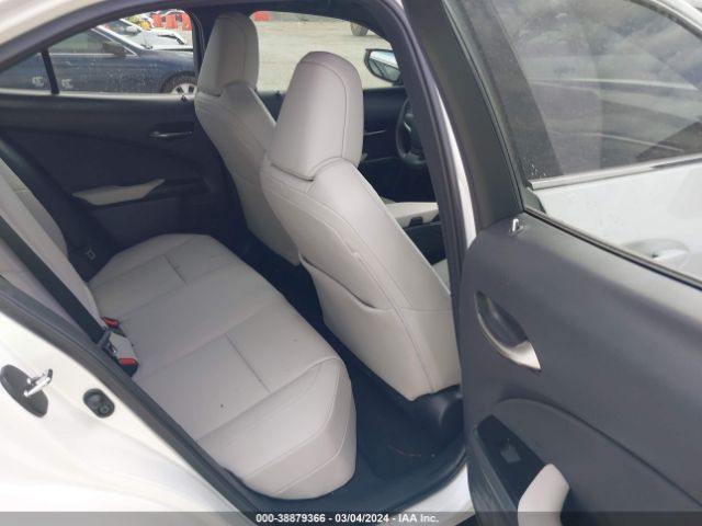 JTHP3JBH2N2054473 Lexus UX 200