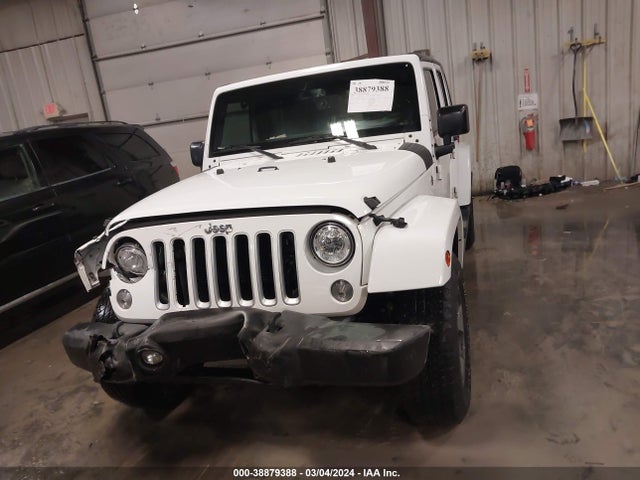 1C4BJWEG3HL573371 Jeep Wrangler Unlimited Sahara 4x4