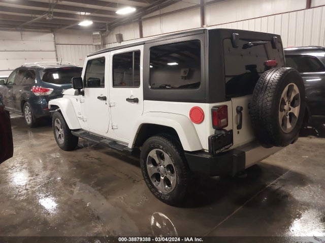 1C4BJWEG3HL573371 Jeep Wrangler Unlimited Sahara 4x4