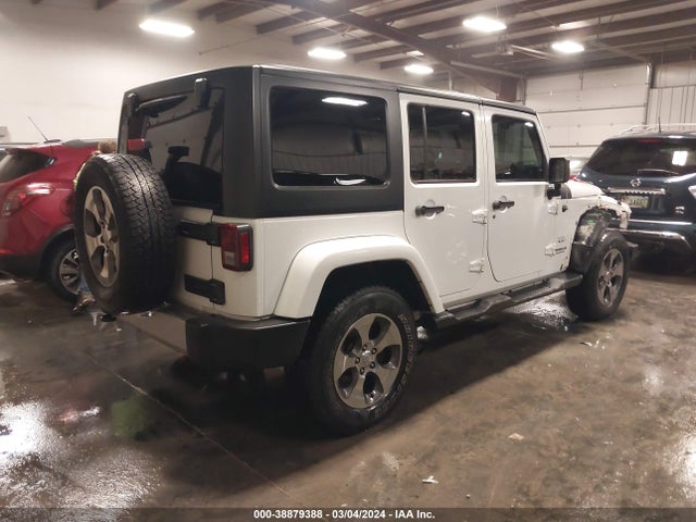 1C4BJWEG3HL573371 Jeep Wrangler Unlimited Sahara 4x4