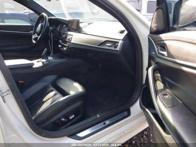 WBAJE5C37HG913525 BMW 540I