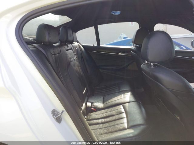WBAJE5C37HG913525 BMW 540I