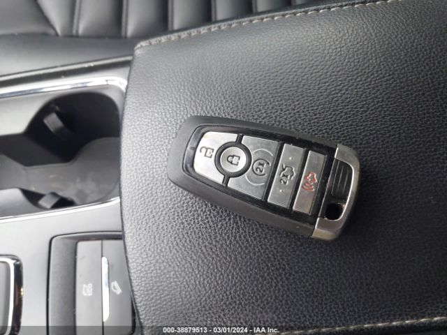3FA6P0MU1KR185610 Ford Fusion Hybrid Sel
