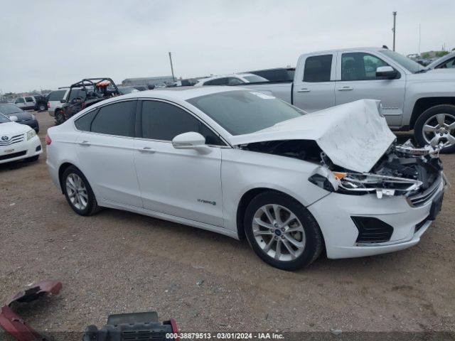 3FA6P0MU1KR185610 Ford Fusion Hybrid Sel
