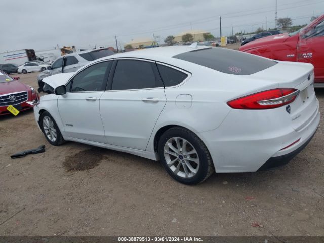 3FA6P0MU1KR185610 Ford Fusion Hybrid Sel