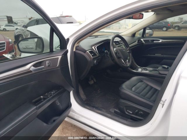 3FA6P0MU1KR185610 Ford Fusion Hybrid Sel